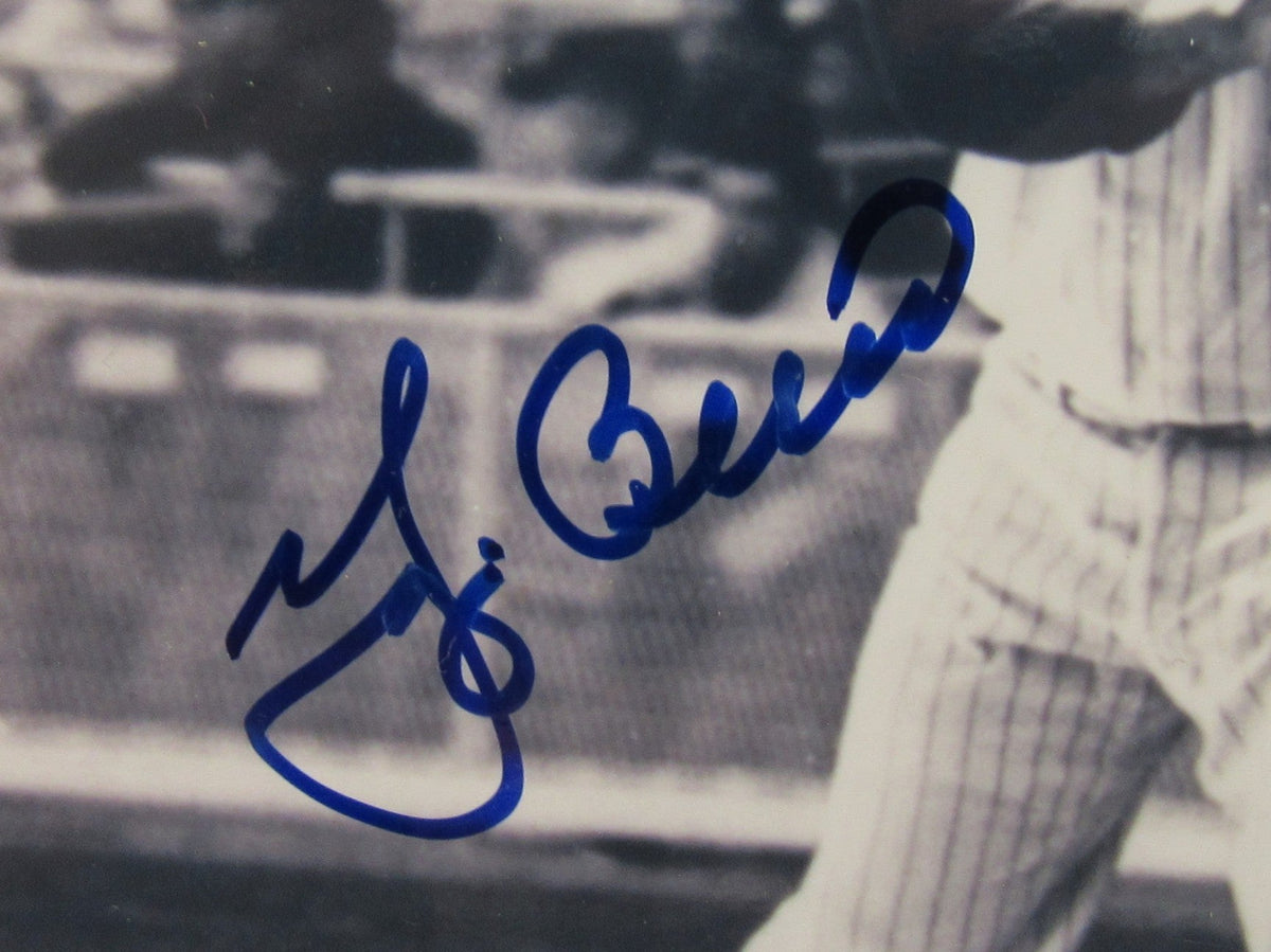 Yogi Berra Signed 8x10 Photo JSA CL29185
