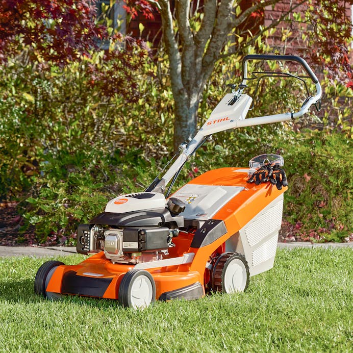 STIHL® RM 655 YS (USA) Lawn Mower