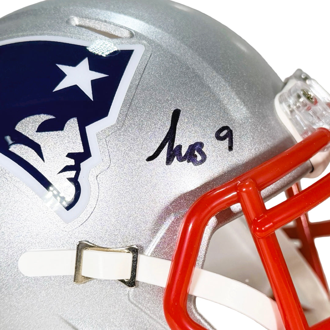 Kayshon Boutte Signed New England Patriots Speed Mini Football Helmet (Beckett)
